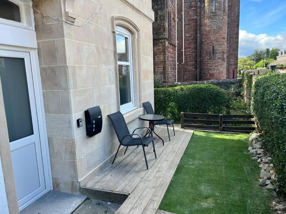 Number 79, Cosy Central Helensburgh 1 Bedroom, Ground Floor Pet Friendly, Garden Eksteriør billede